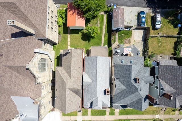 450 Center Avenue, Verona, PA 15147