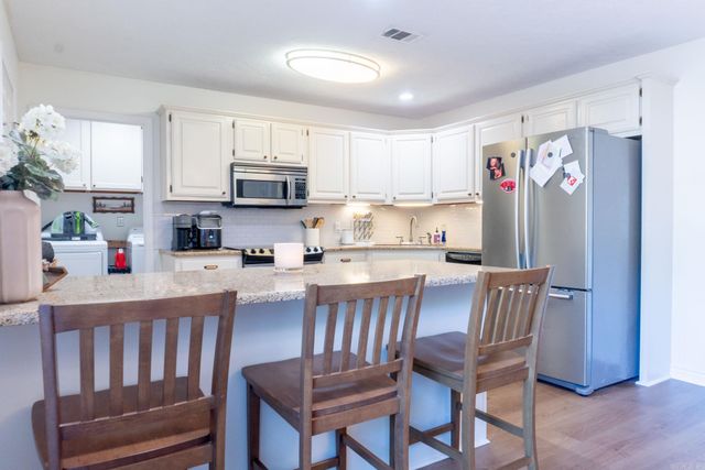 12 Windamere Cove, Ward, AR 72176