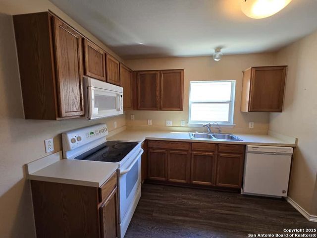 4022 Canyon Pkwy, San Antonio, TX 78259