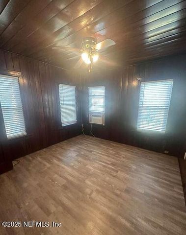 1720 1ST Street 4, Jacksonville Beach, FL 32250