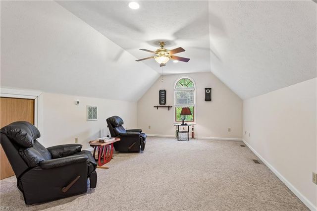 4202 Hall Oaks DR, Gloucester, VA 23061