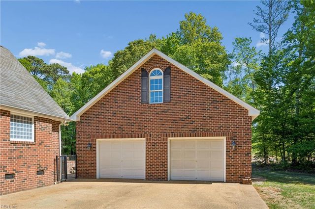 4202 Hall Oaks DR, Gloucester, VA 23061