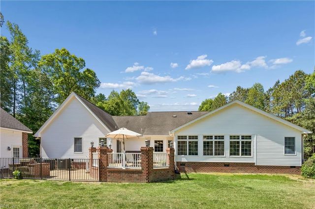 4202 Hall Oaks DR, Gloucester, VA 23061