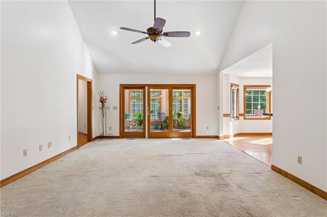 4202 Hall Oaks DR, Gloucester, VA 23061