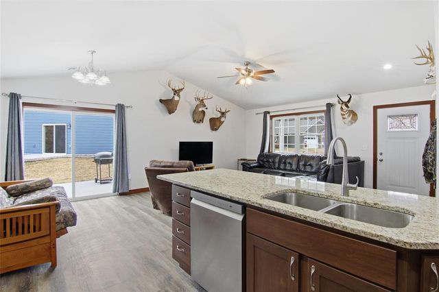 151 Fairview Court, Menomonie, WI 54751