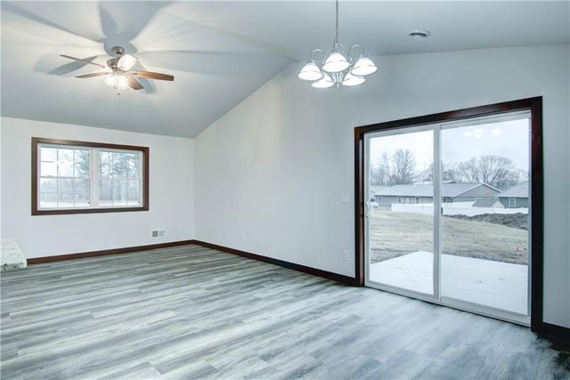 151 Fairview Court, Menomonie, WI 54751