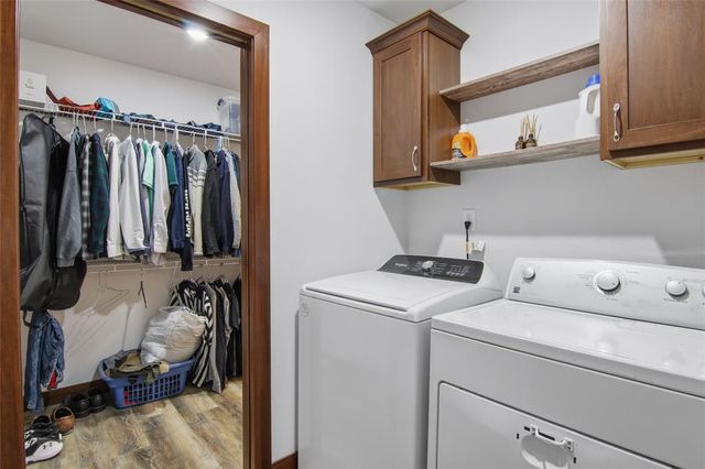 151 Fairview Court, Menomonie, WI 54751