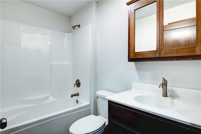 151 Fairview Court, Menomonie, WI 54751