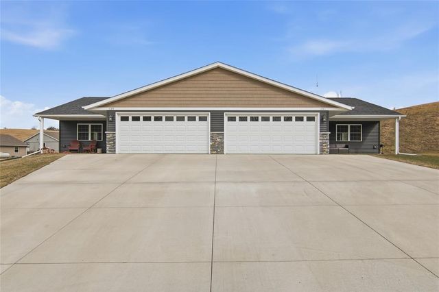 151 Fairview Court, Menomonie, WI 54751