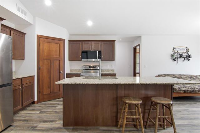 151 Fairview Court, Menomonie, WI 54751