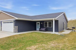 151 Fairview Court, Menomonie, WI 54751