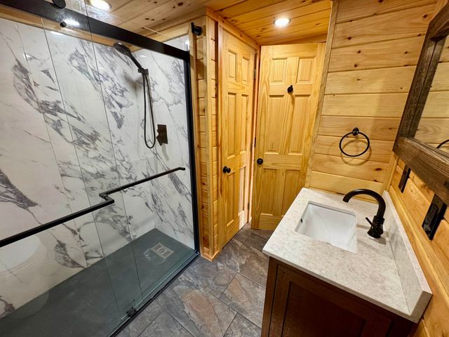 10347 Vermont Route 25, Corinth, VT 05039