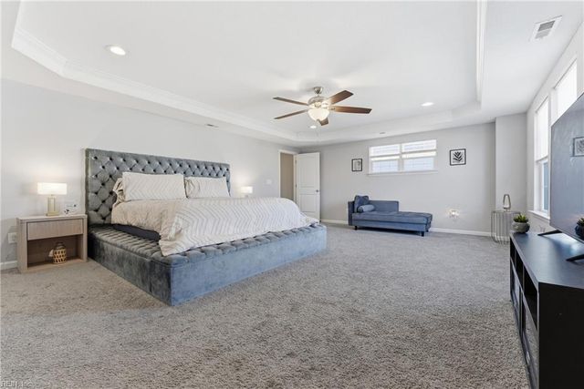 1408 Vine St, Norfolk, VA 23523