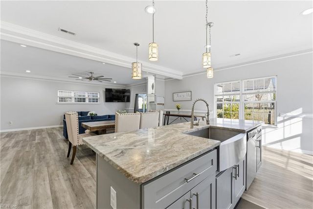 1408 Vine St, Norfolk, VA 23523