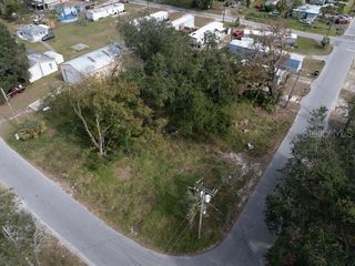 GRADY LANE, Lakeland, FL 33815