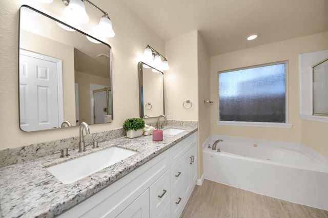 9622 Sugarblossom Lane, Sugar Land, TX 77498