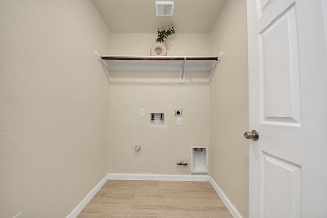 9622 Sugarblossom Lane, Sugar Land, TX 77498