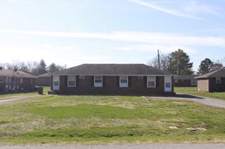 124 Tandy Dr Apt C, Clarksville, TN 37042