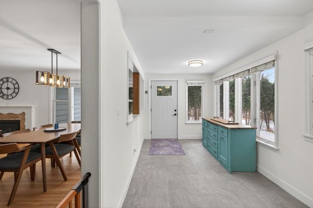 408 Natchez Avenue S, Golden Valley, MN 55416