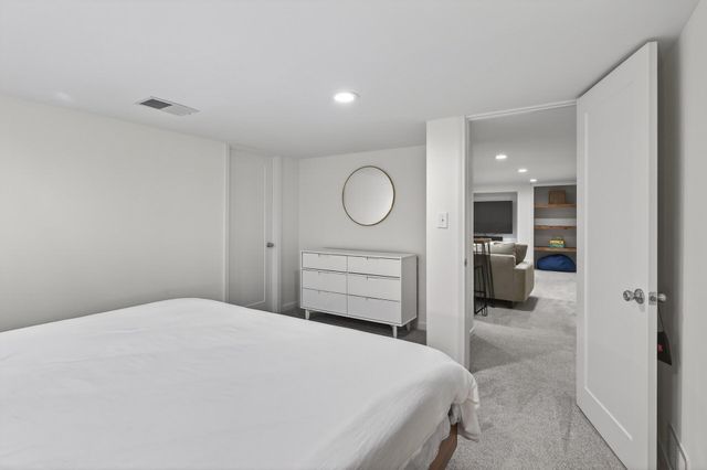 408 Natchez Avenue S, Golden Valley, MN 55416