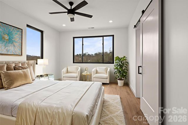 6 Scott Meadows Drive 33, Asheville, NC 28806