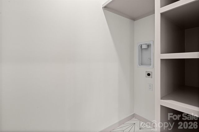 6 Scott Meadows Drive 33, Asheville, NC 28806