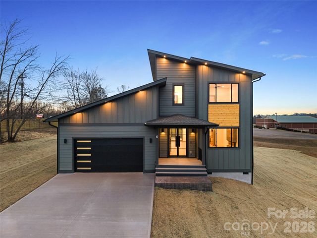 6 Scott Meadows Drive 33, Asheville, NC 28806