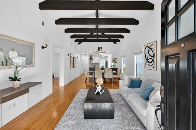 520 N Citrus Avenue, Los Angeles, CA 90036