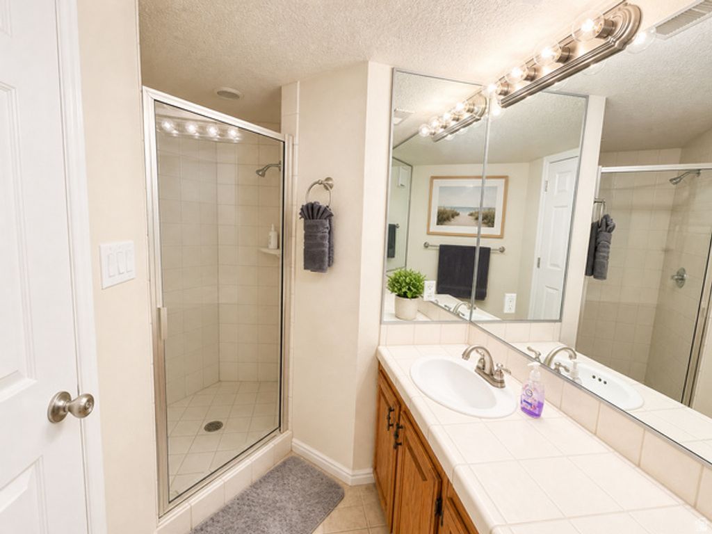 Image 17 of property listing at 1845 W CANYON VIEW DR #1605, St. George, UT 84770