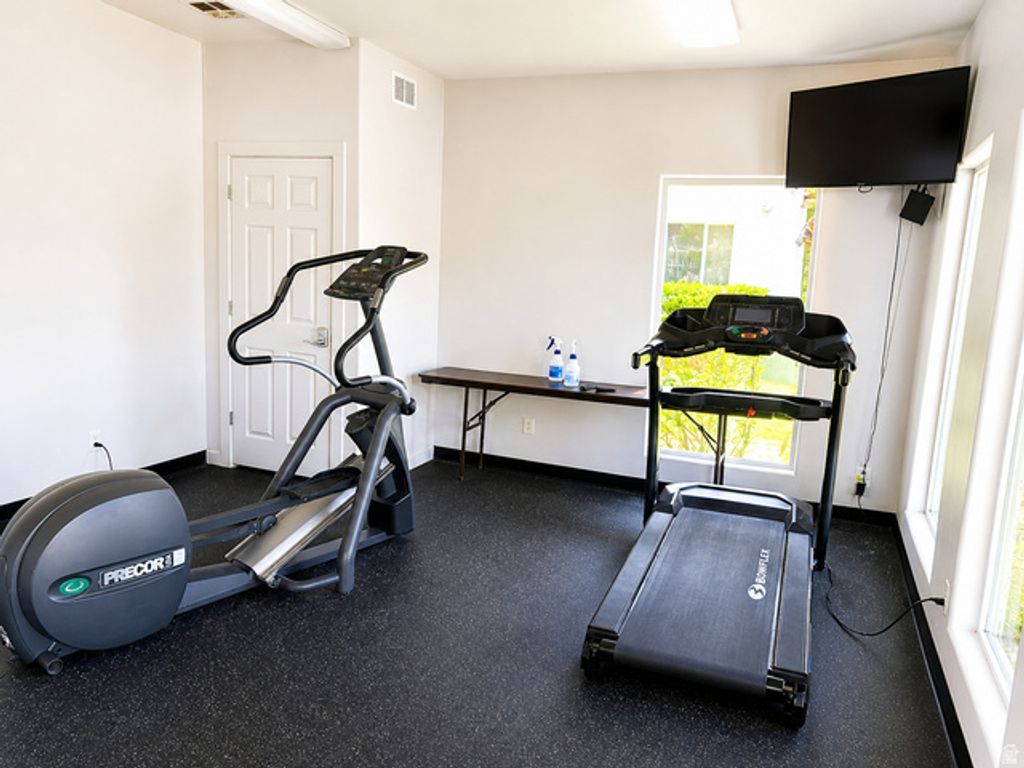 Image 29 of property listing at 1845 W CANYON VIEW DR #1605, St. George, UT 84770