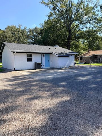 20 Teaneck Road, Goose Creek, SC 29445