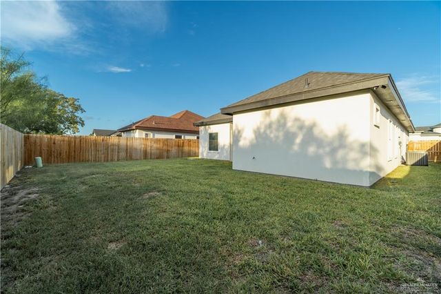 2225 N Woody Street, Edinburg, TX 78541