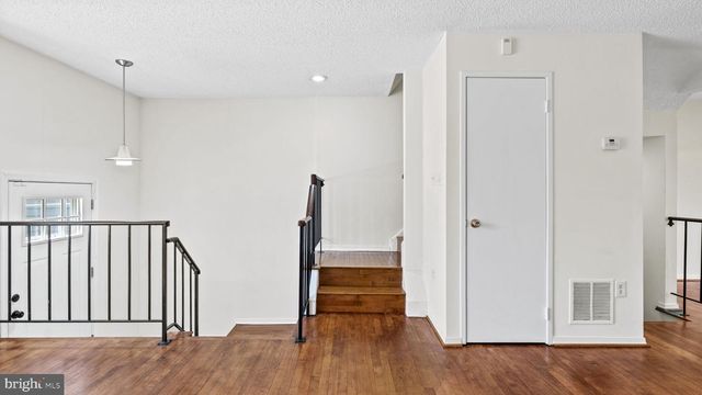 8903 WAITES WAY, Lorton, VA 22079