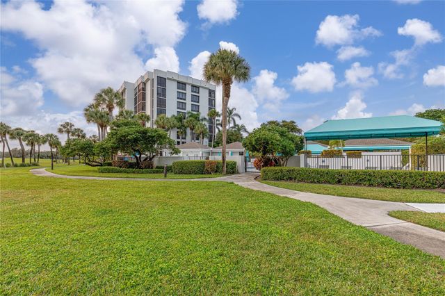 6805 Willow Wood Drive 5022, Boca Raton, FL 33434