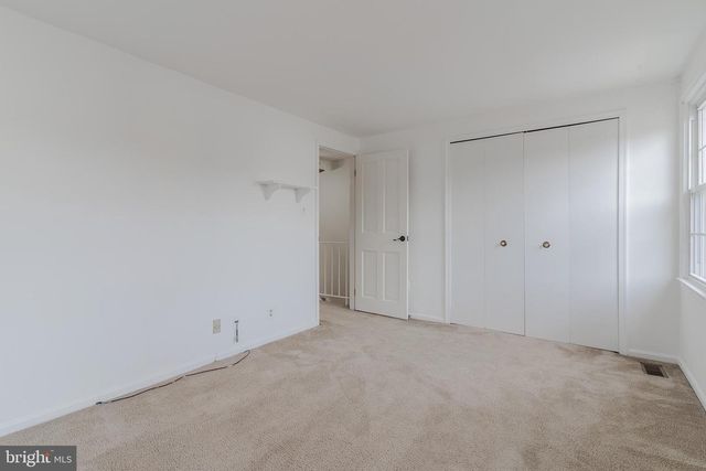 14405 BLACK HORSE CT, Centreville, VA 20120