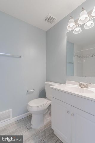 14405 BLACK HORSE CT, Centreville, VA 20120