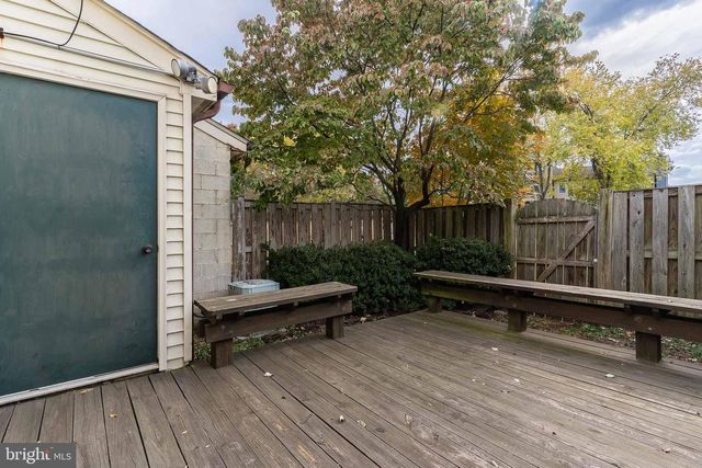 14405 BLACK HORSE CT, Centreville, VA 20120