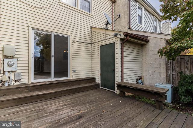 14405 BLACK HORSE CT, Centreville, VA 20120