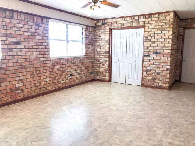 801 Rue Bon Secours, Scott, LA 70583