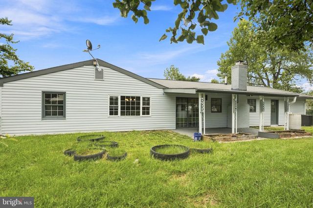 163 TWIN HILL DR, Willingboro, NJ 08046
