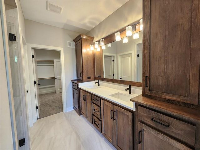 22182 W 116th Terrace, Olathe, KS 66061