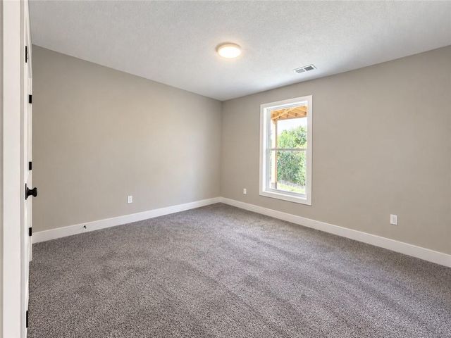 22182 W 116th Terrace, Olathe, KS 66061