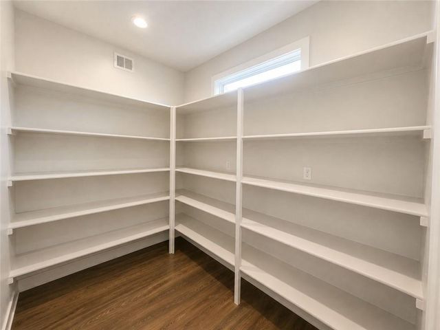 22182 W 116th Terrace, Olathe, KS 66061