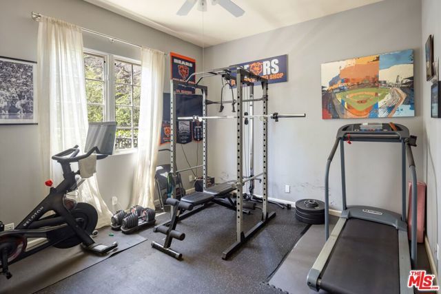 5425 Encino Avenue, Encino (los Angeles), CA 91316