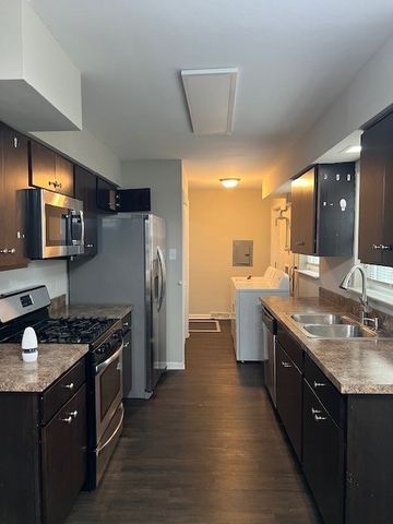 4327 Eberly Avenue, Brookfield, IL 60513