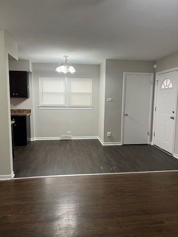 4327 Eberly Avenue, Brookfield, IL 60513