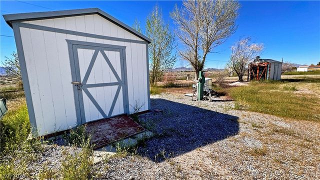2640 South ZEPHYR Avenue, Pahrump, NV 89048