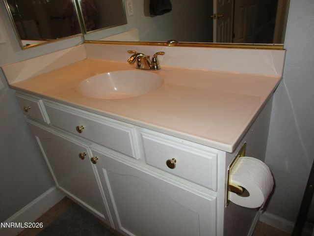 2495 Taylor Way, Carson City, NV 89703