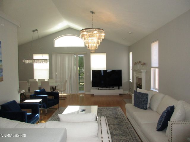 2495 Taylor Way, Carson City, NV 89703