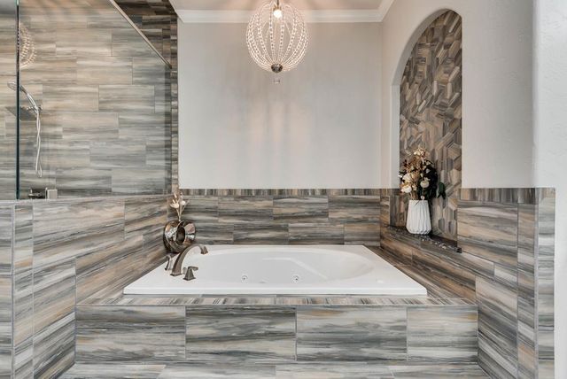 6808 Mosswood Dr, Midland, TX 79707